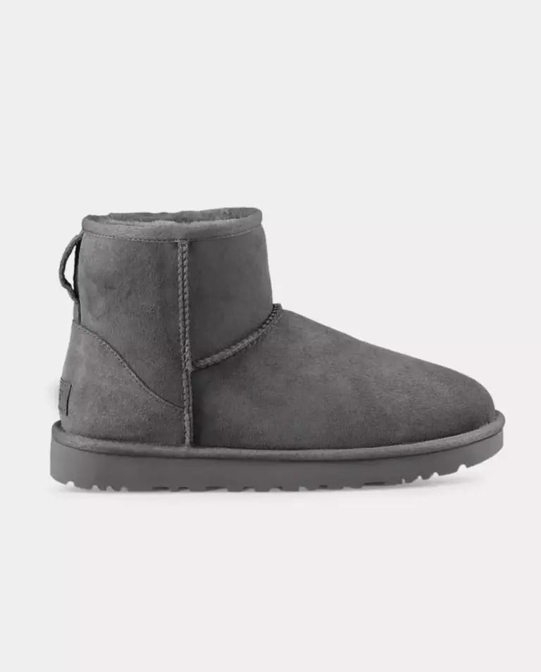 UGG Серые ботинки для снега Classic Mini II 