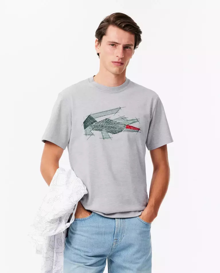 LACOSTE Сіра футболка з принтом