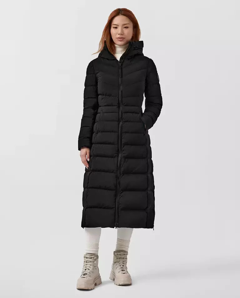 CANADA GOOSE Чорне пухове пальто Clair