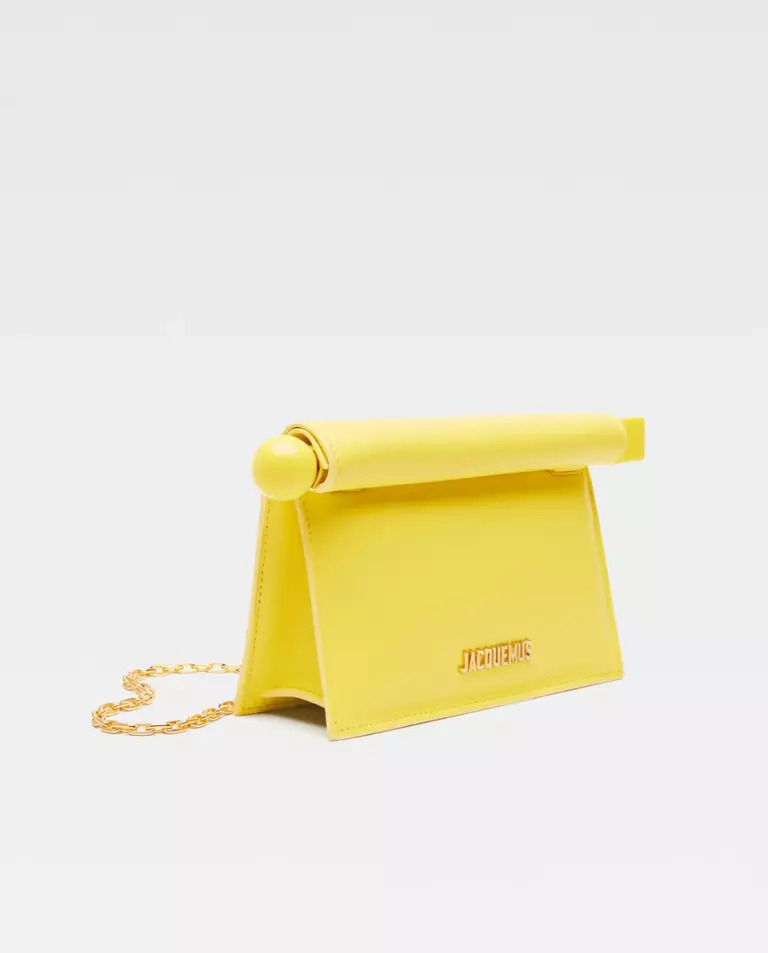 JACQUEMUS Желтая сумочка La Petite Pochette Rond C 