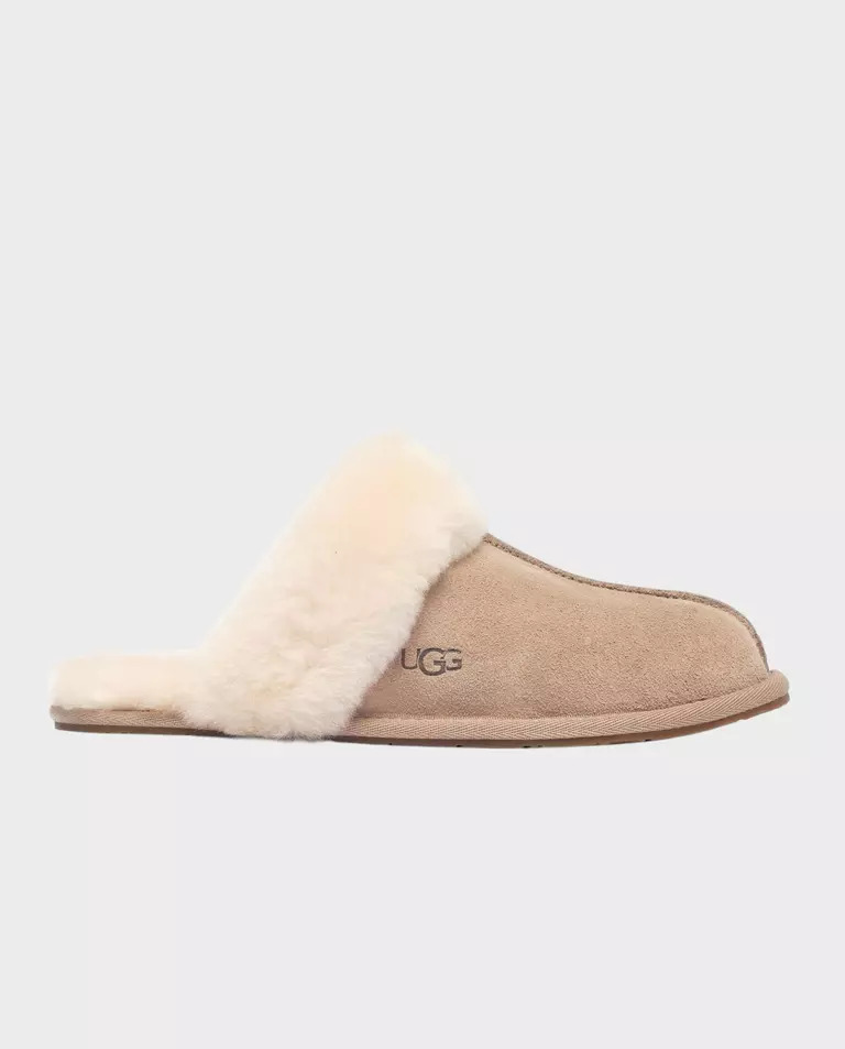 Шльопанці UGG Бежеві шкіряні шльопанці Scuffette II