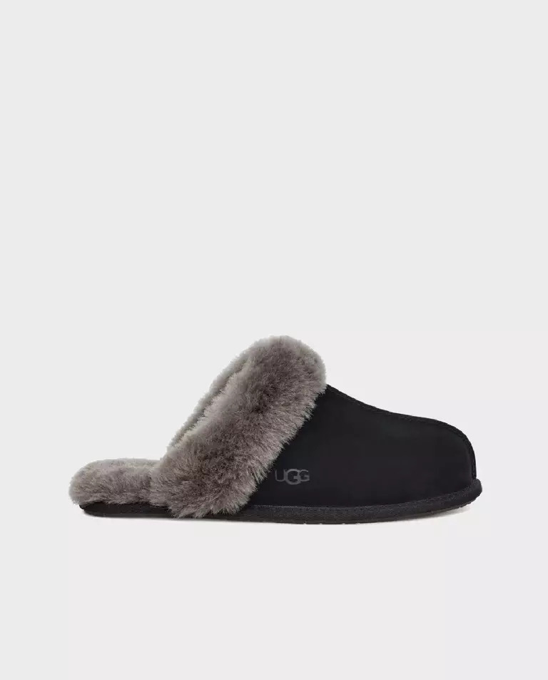 Чорні шкіряні шльопанці UGG Scuffette II