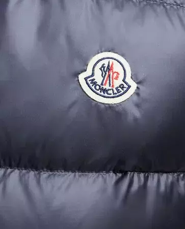 Темно-синий стеганый жилет MONCLER  