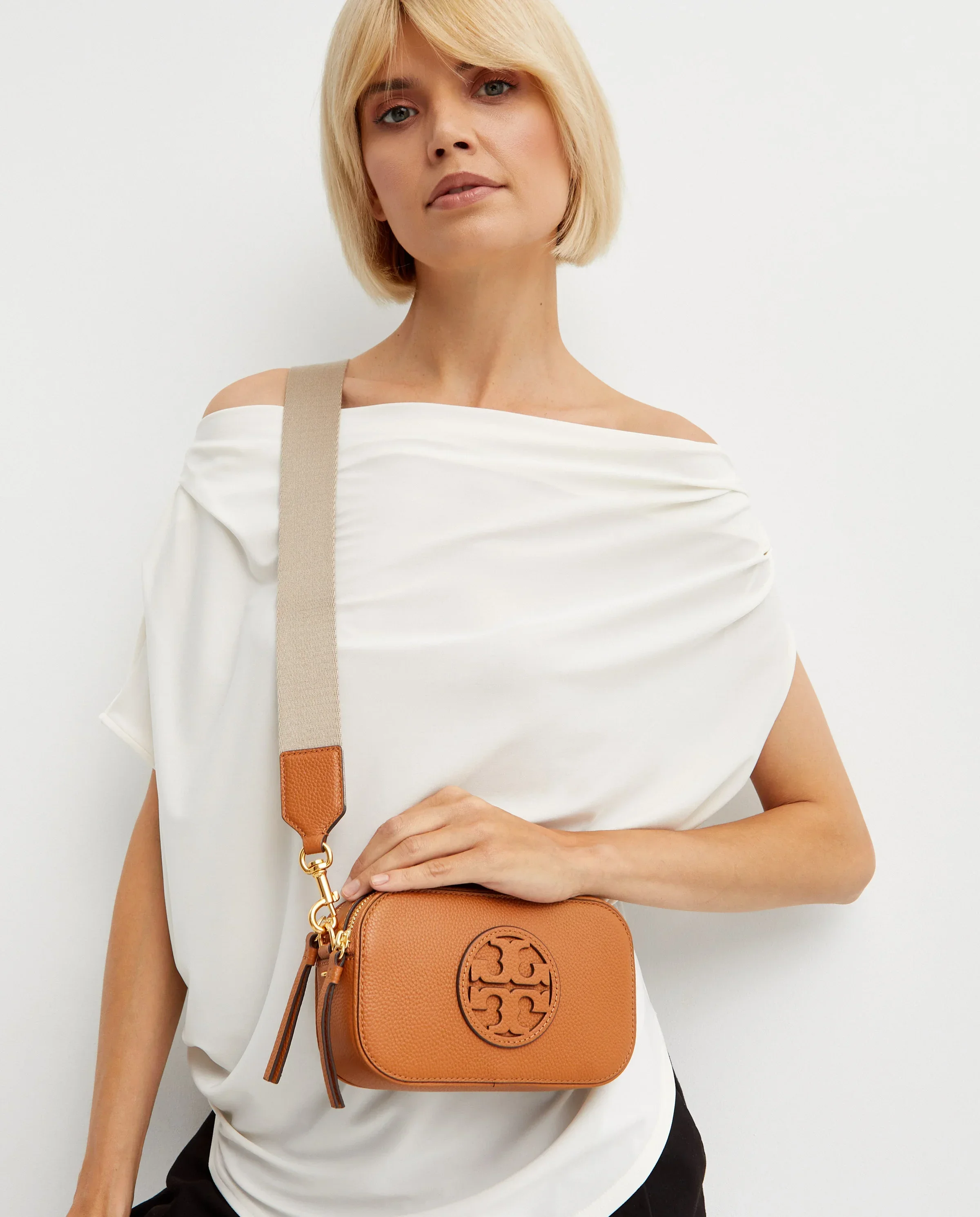 TORY BURCH Коричнева сумка Miller Mini Crossbody