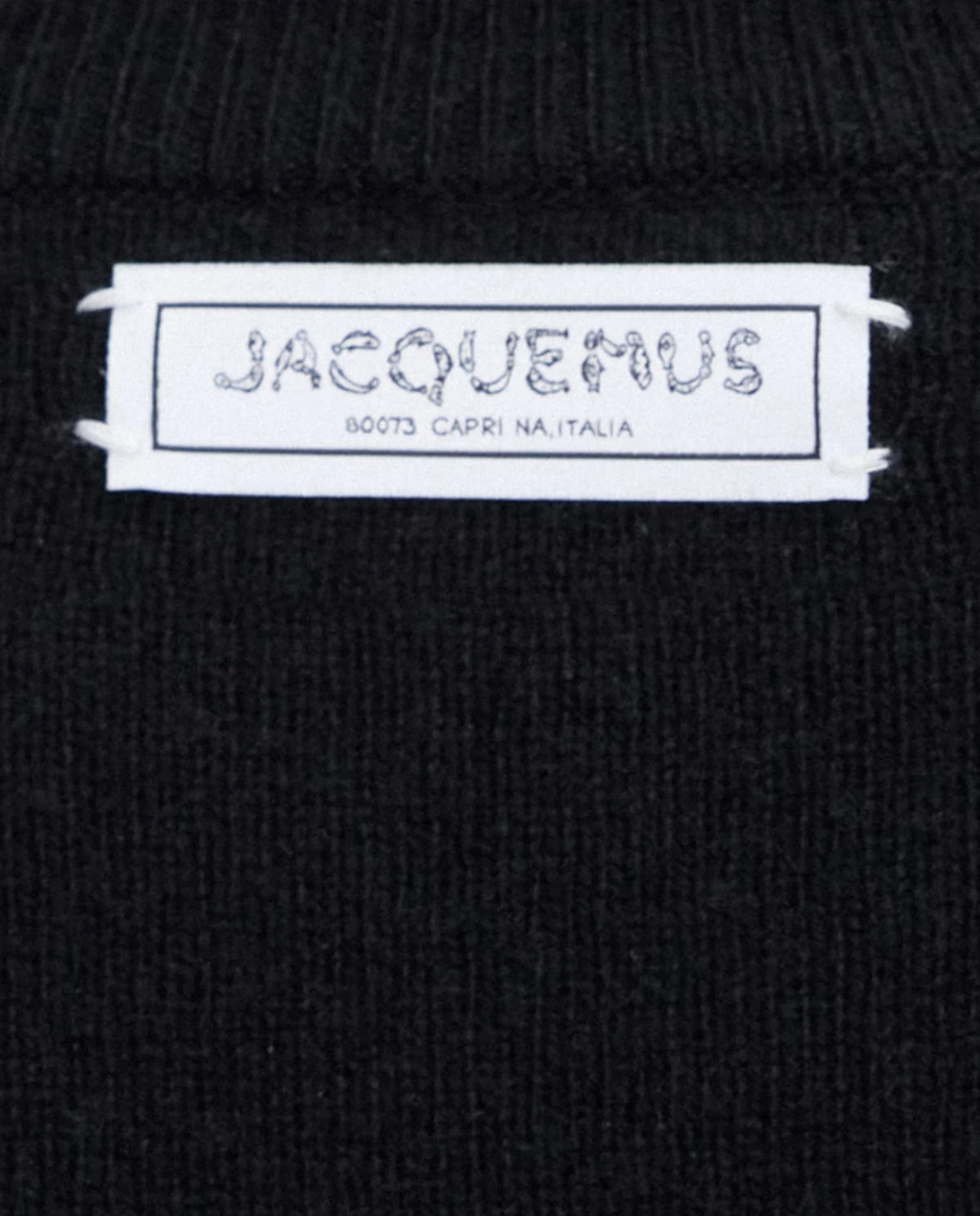 JACQUEMUS Черный приталенный джемпер Soglia 