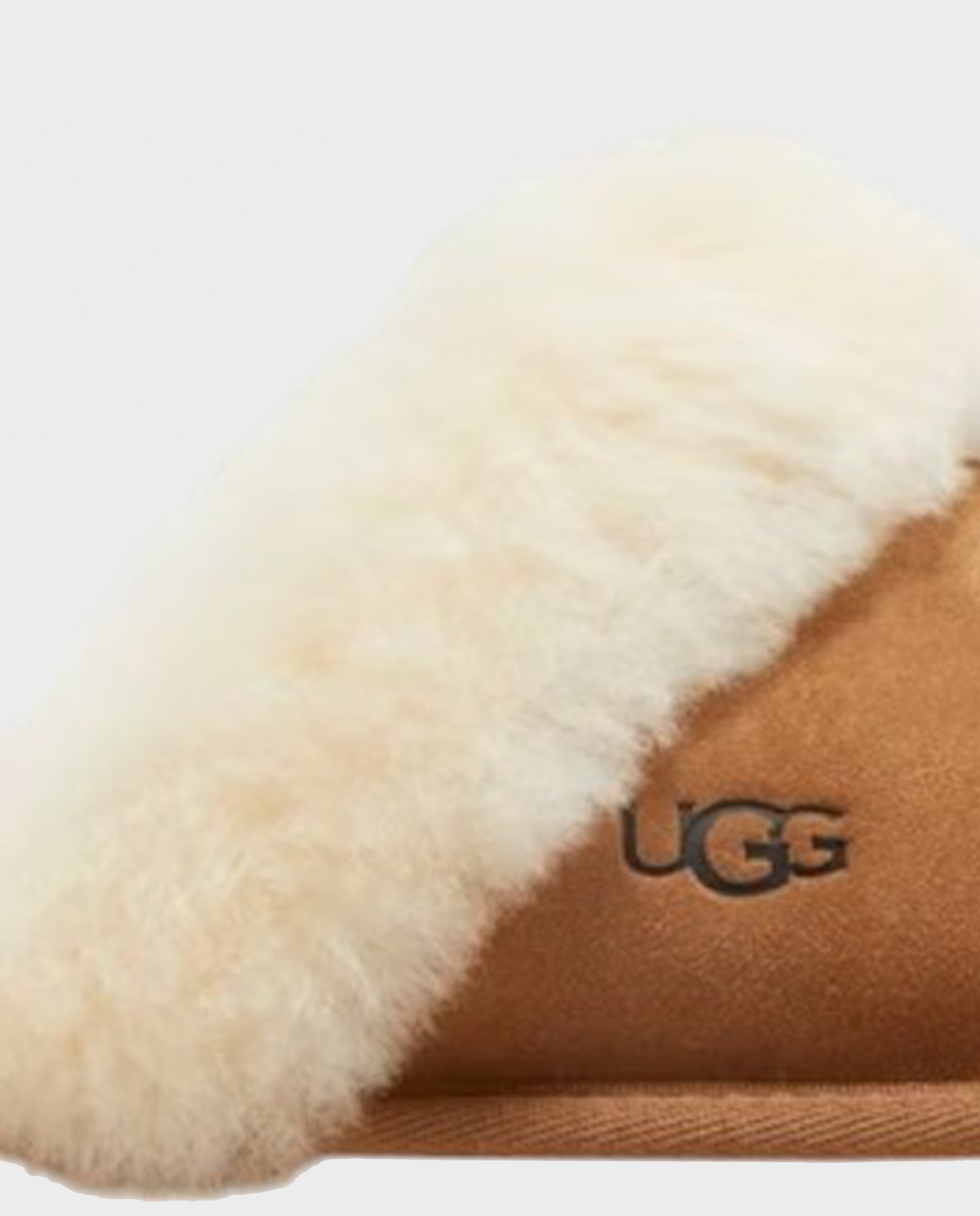 Бежеві шльопанці UGG з хутром та логотипом