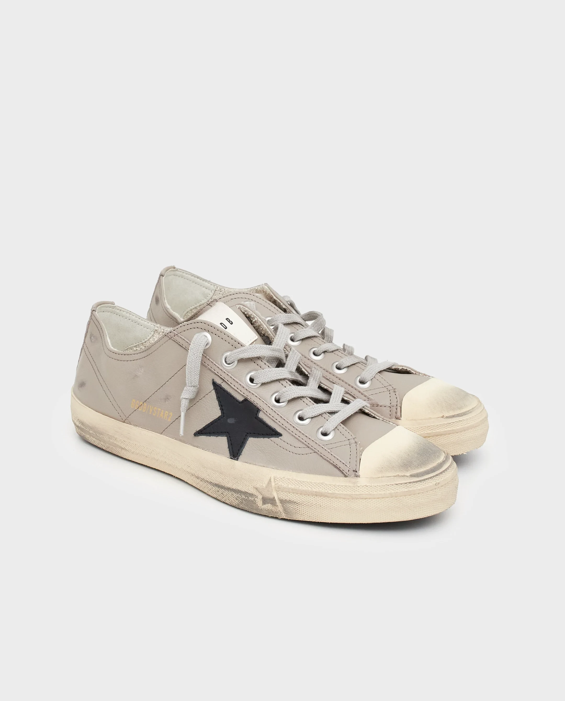 GOLDEN GOOSE Шкіряні кросівки V-Star 2