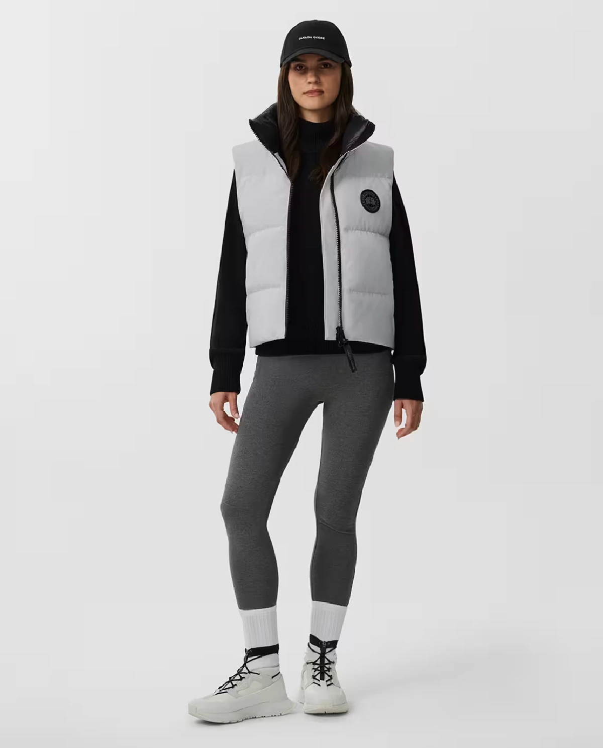 CANADA GOOSE Сріблястий пуховий жилет Grandview