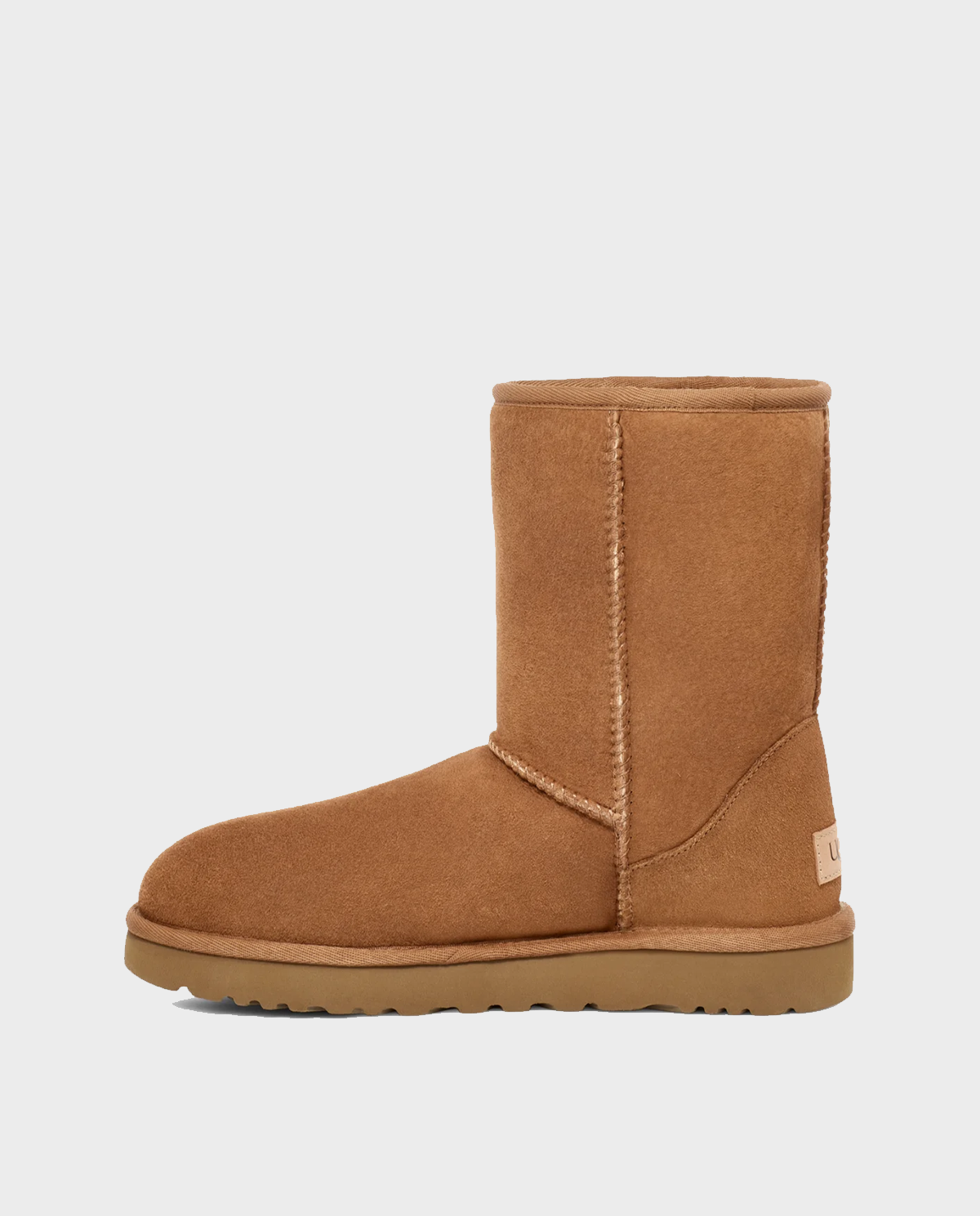 Бежеві зимові черевики UGG Classic Short II