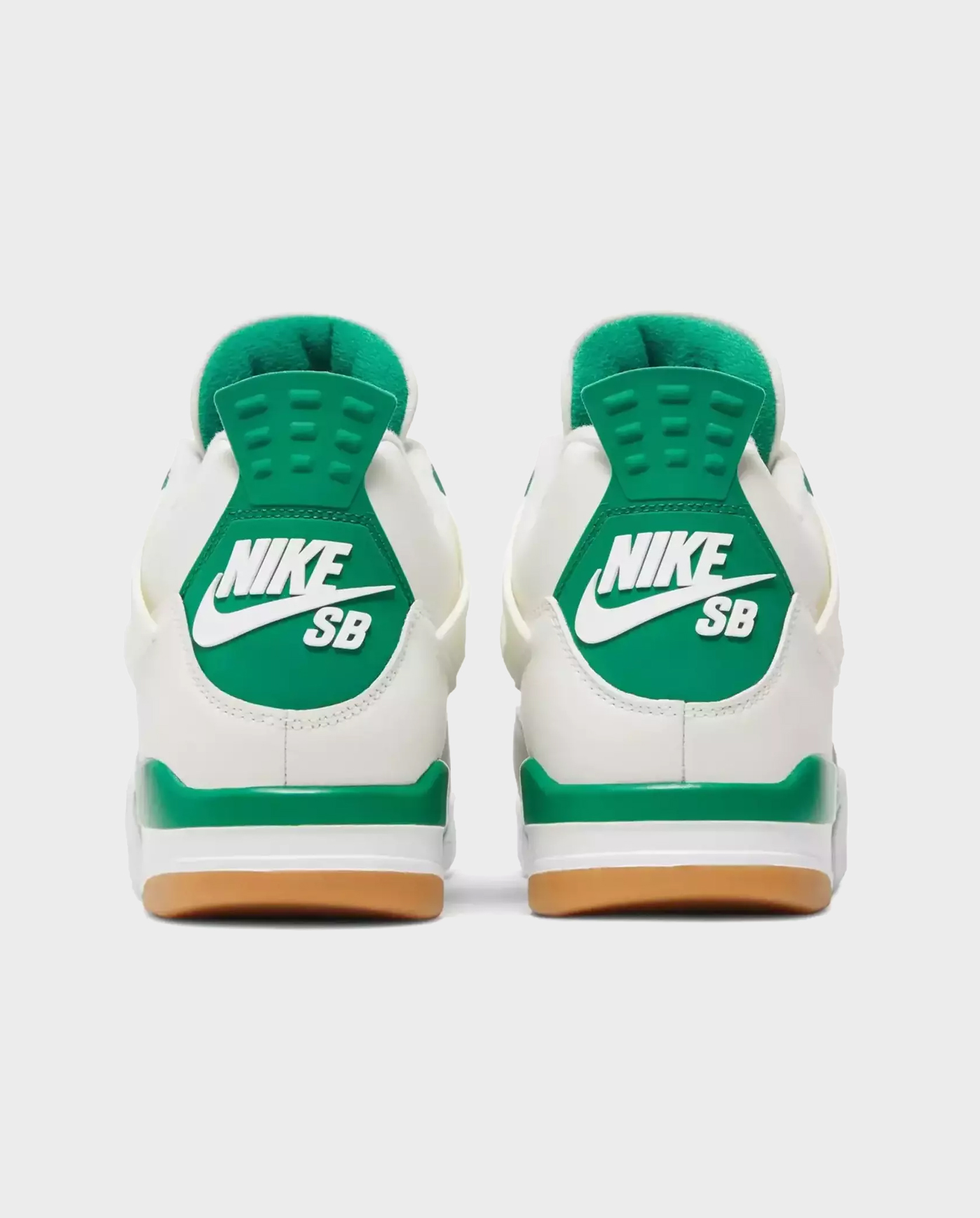 Кросівки AIR JORDAN Кросівки Nike SB x Air Jordan 4 Retro Pine Green