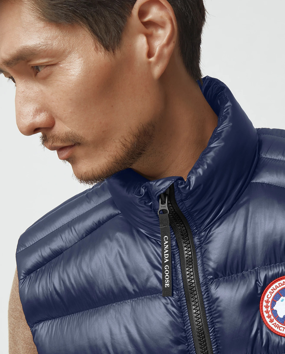 Пуховик CANADA GOOSE темно-синій Crofton