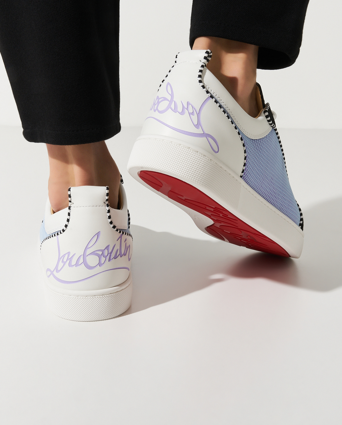 Бузкові кросівки CHRISTIAN LOUBOUTIN з голографічними носками Fun Louis