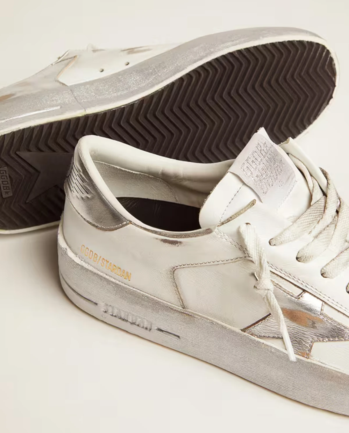 GOLDEN GOOSE Білі кросівки Stardan з металевою зіркою фотографія 4