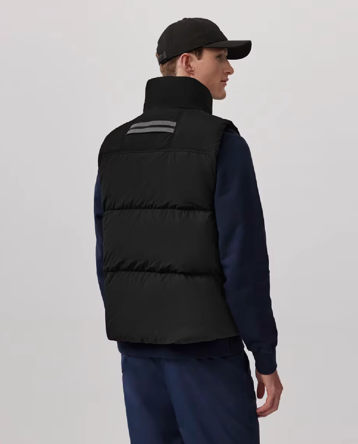 Пуховая куртка CANADA GOOSE Lawrence 