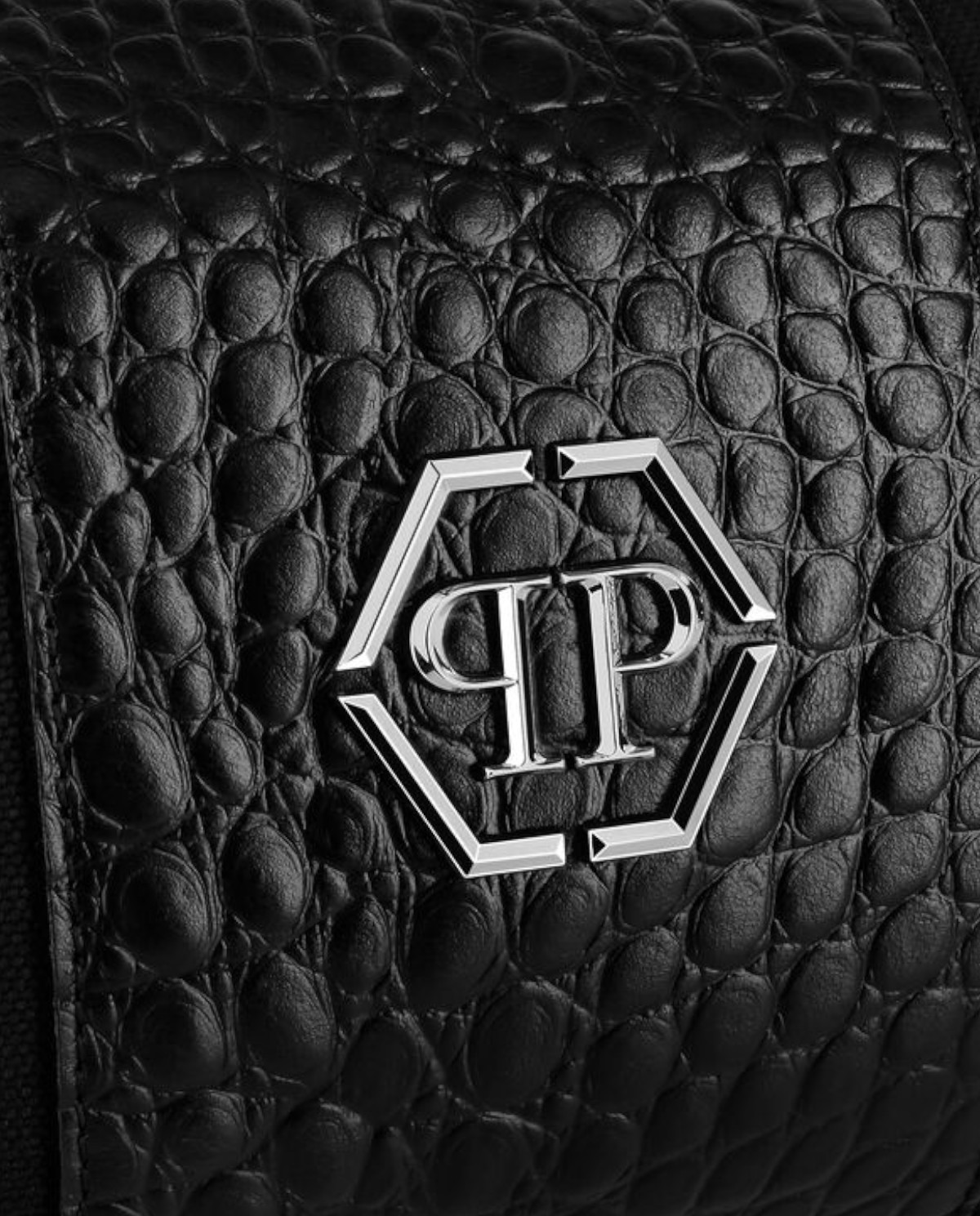 PHILIPP PLEIN Чорна косметичка з крокодилової шкіри з візерунком