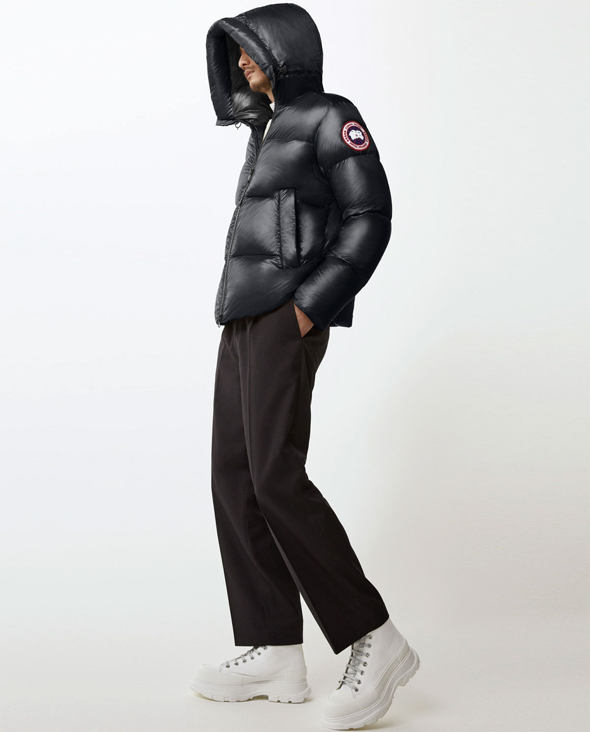 Пуховик CANADA GOOSE Black Crofton