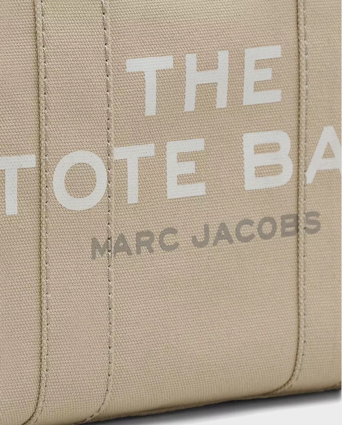 MARC JACOBS Бежева маленька сумка-торба The Traveller