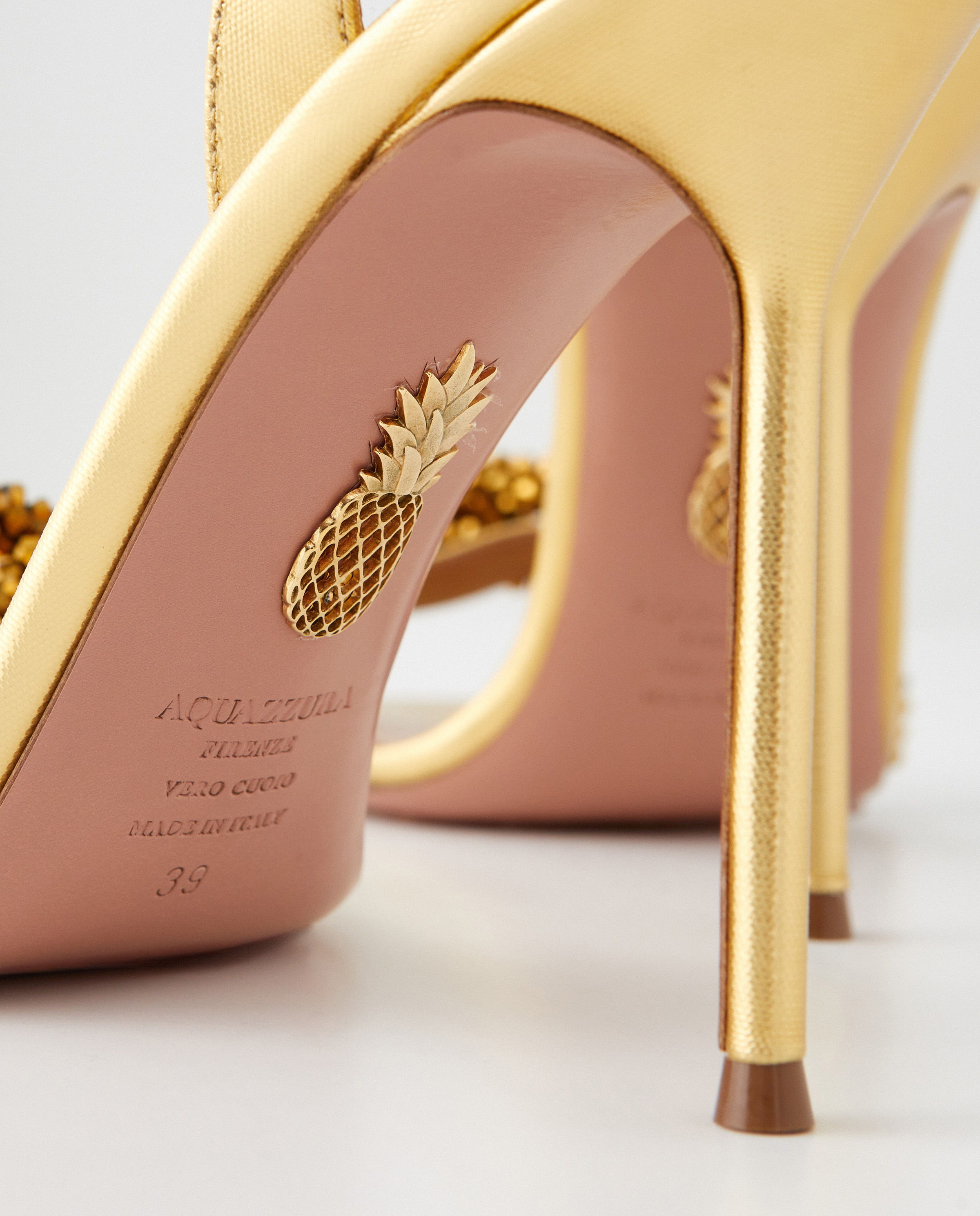 Золоті сандалі на шпильці AQUAZZURA Gold Chain of Love