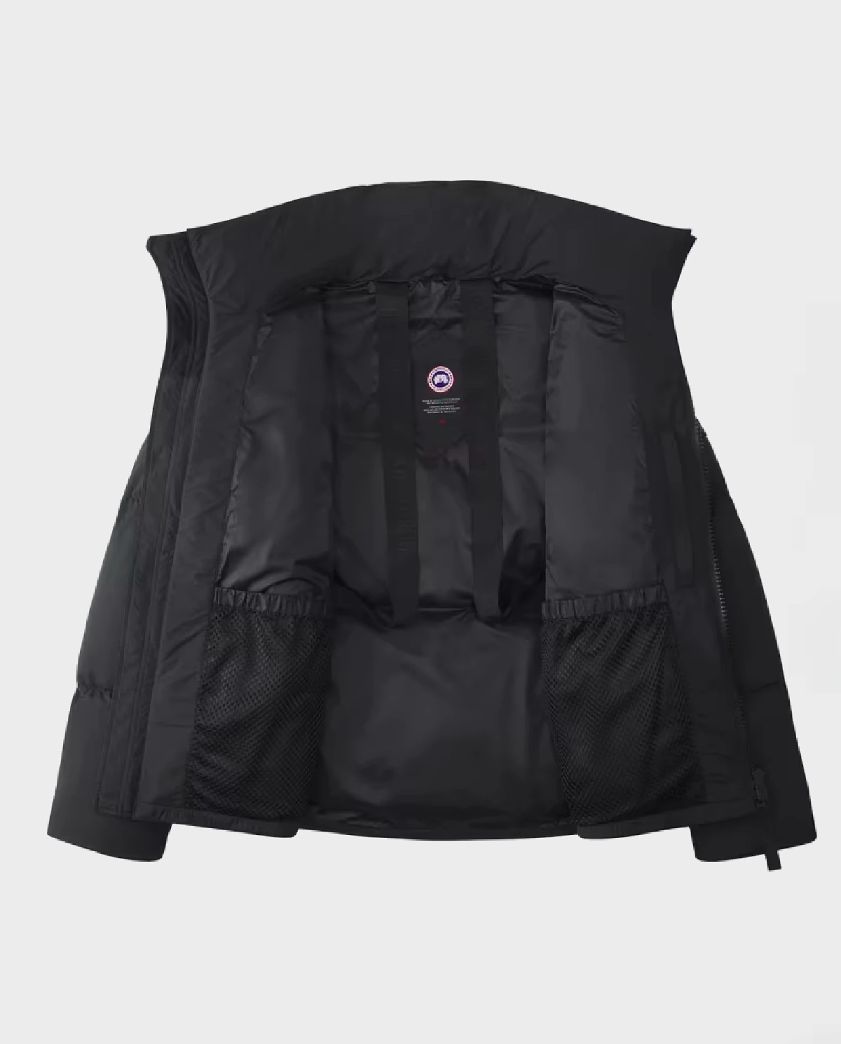 CANADA GOOSE Черная пуховая куртка Лоуренс 