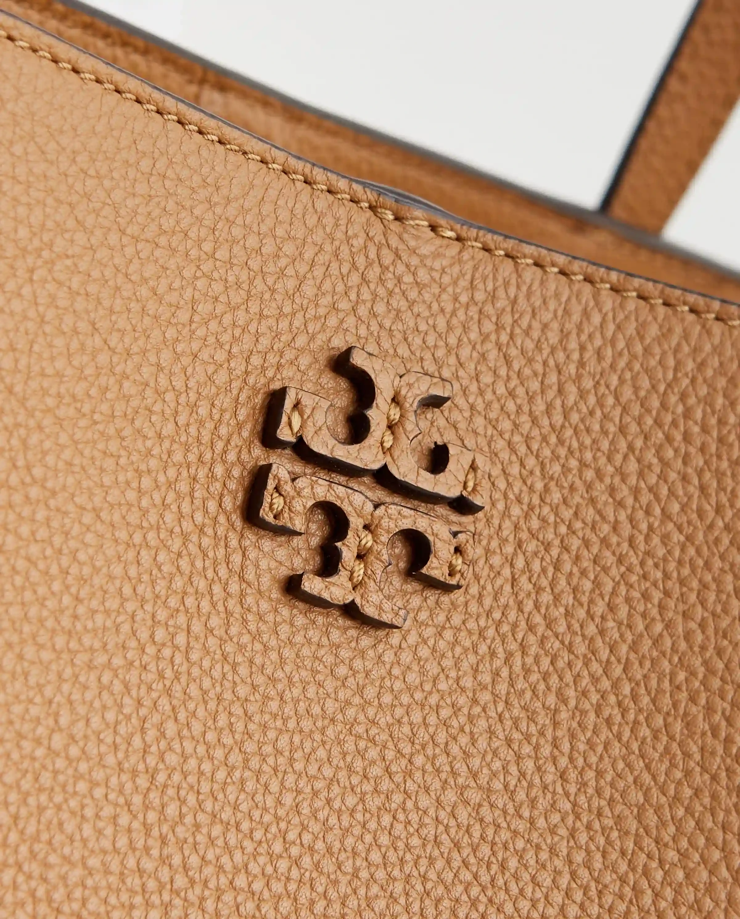 TORY BURCH Коричнева сумка McGraw з логотипом