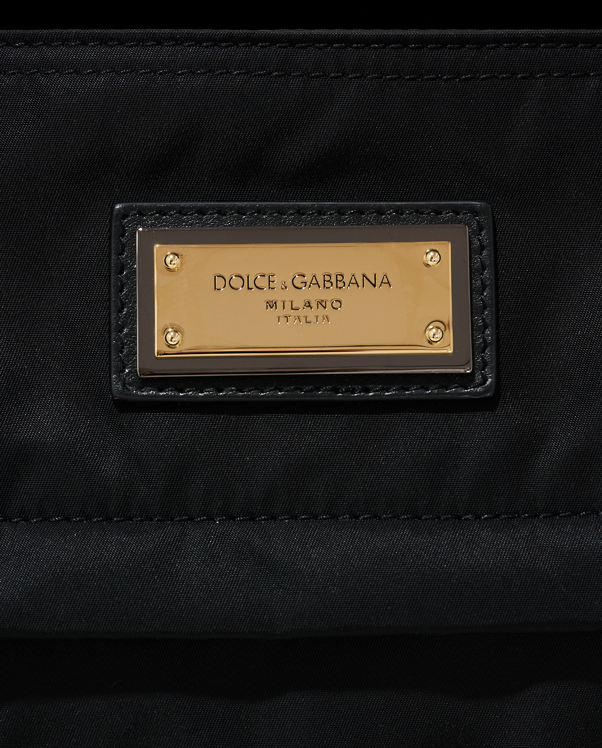 DOLCE & GABBANA Чорна сумка з металевим логотипом