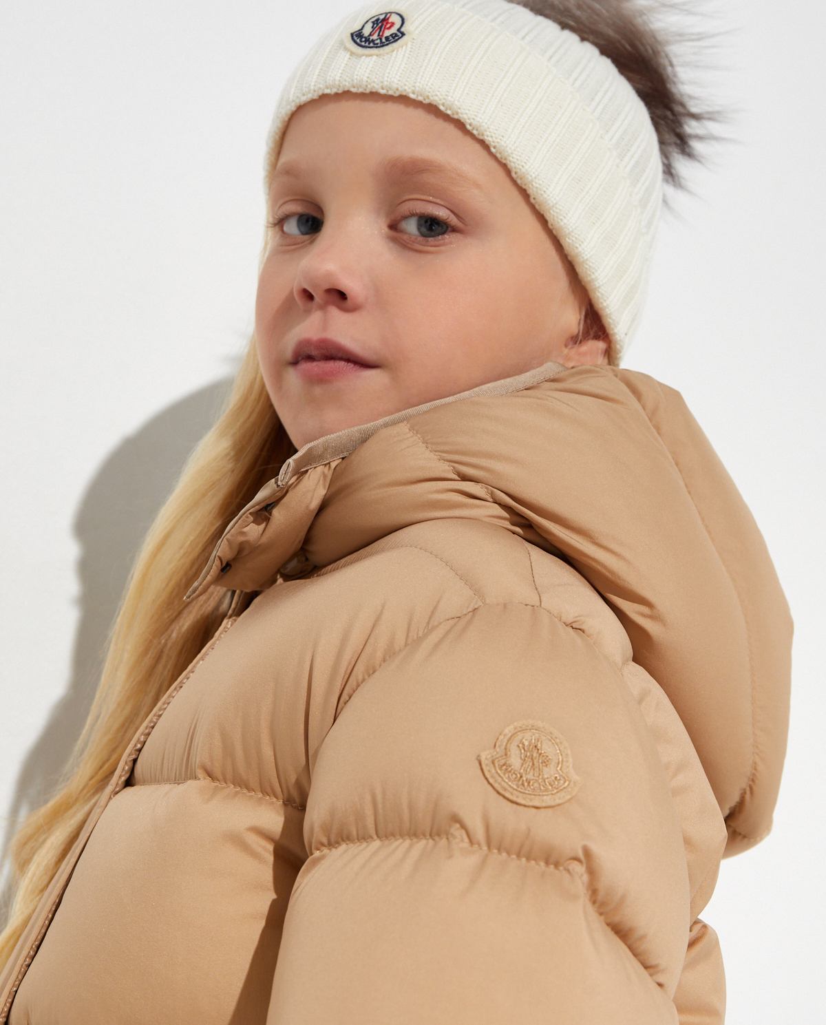 MONCLER KIDS Бежева стьобана куртка з поясом 6-14 років